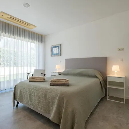 Вилла Bela Vista Da 17 By Destination Algarve Praia Da Luz
